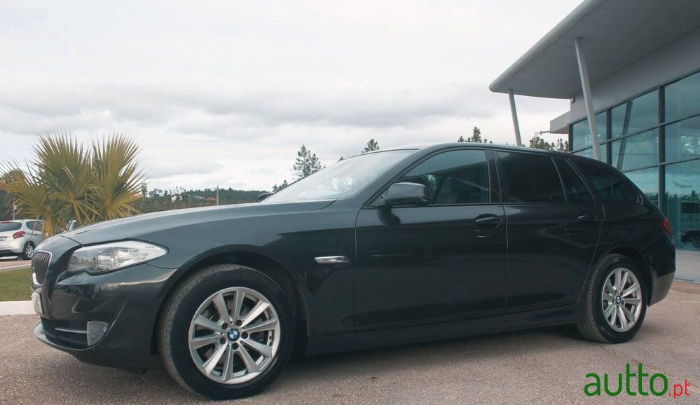 2011' BMW Série 5 photo #5
