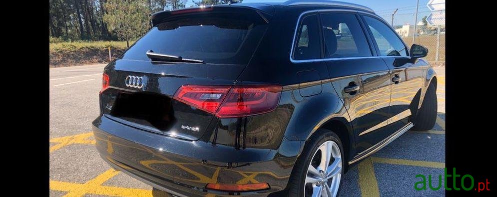 2015' Audi A3 Sportback photo #1