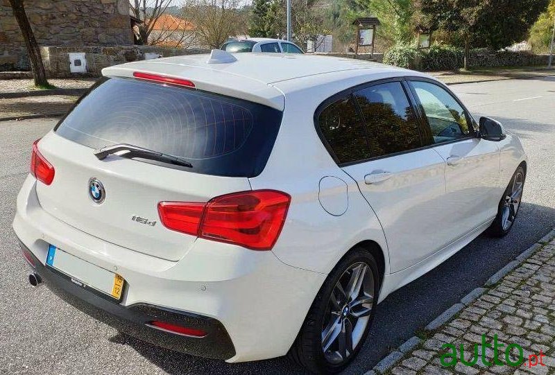 2015' BMW 116 D Pack M photo #3