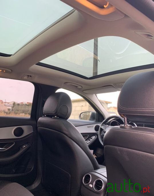 2015' Mercedes-Benz C-220 photo #3