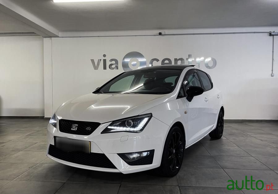 2015' SEAT Ibiza photo #1
