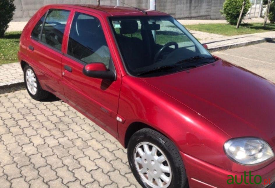 2002' Citroen Saxo Exclusive photo #4