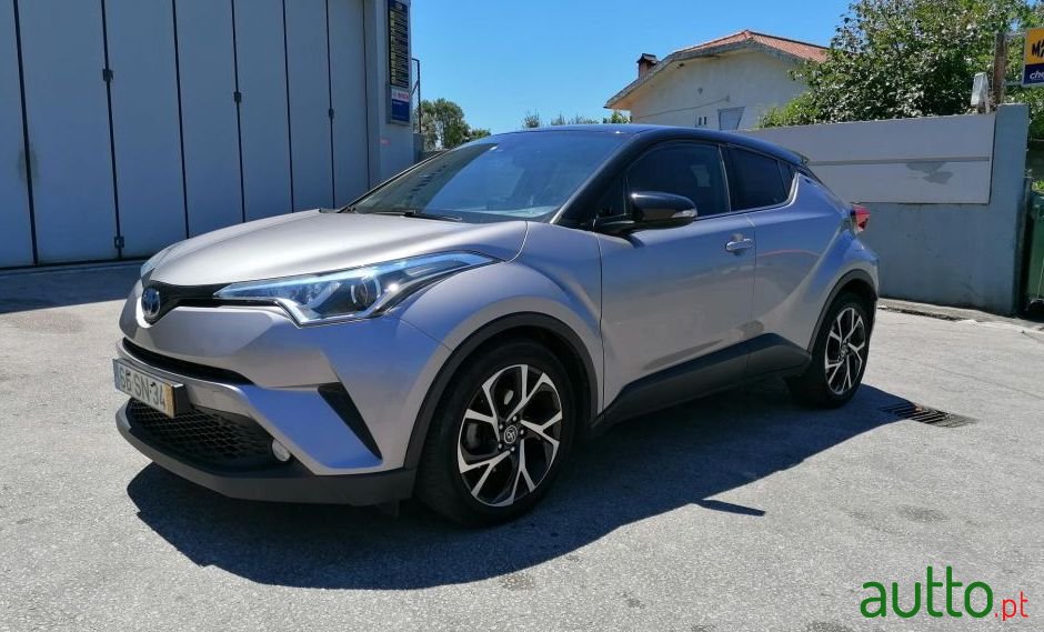 2017' Toyota C-Hr photo #1