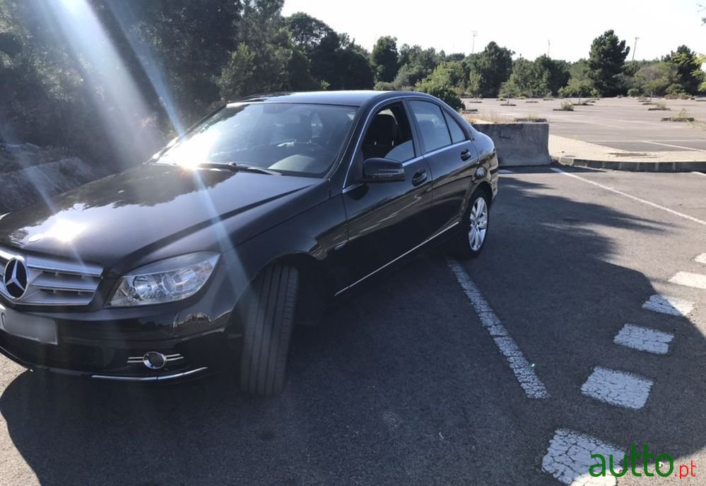 2010' Mercedes-Benz C 250 photo #3