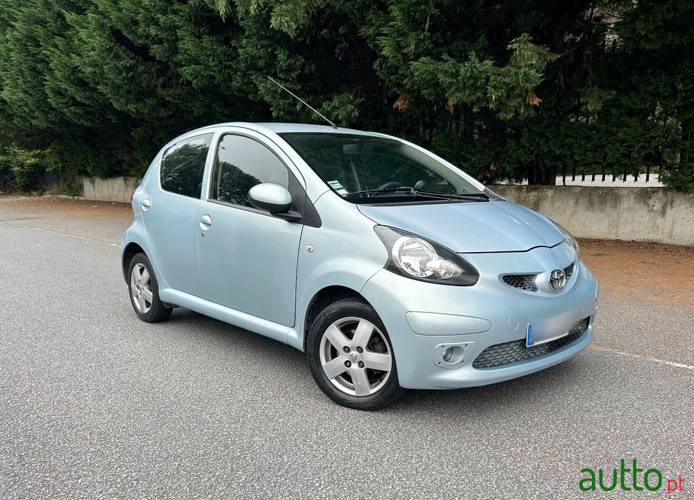 2006' Toyota Aygo 1.0 + Ac photo #4