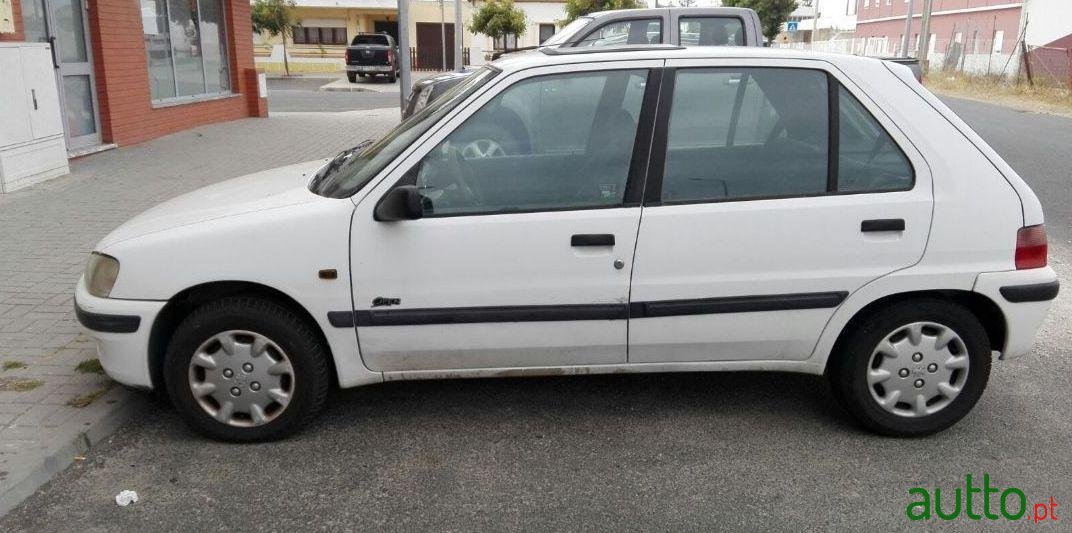 1998' Peugeot 106 photo #1