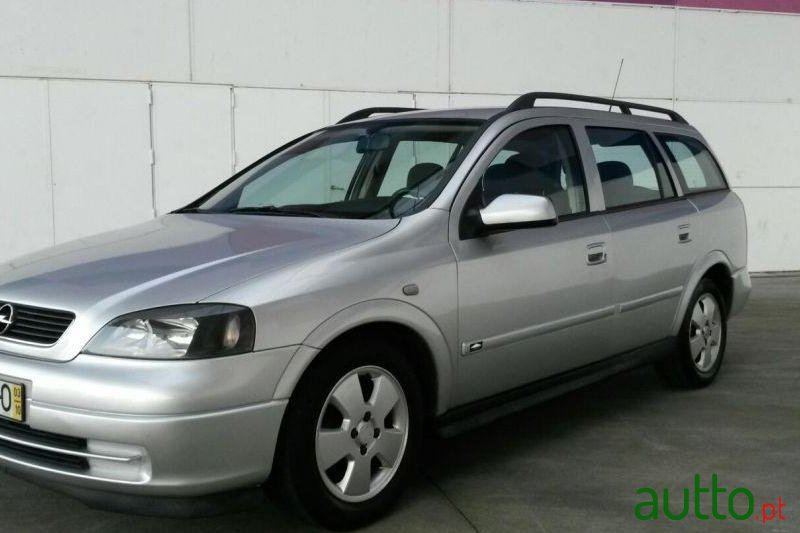 2003' Opel Astra Caravan Diamond photo #1