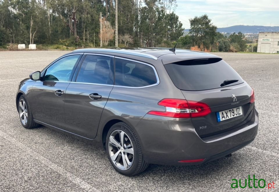 2015' Peugeot 308 Sw photo #6