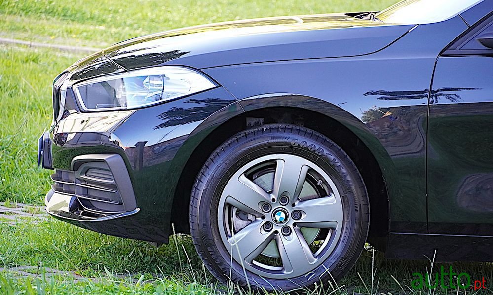 2020' BMW Série 1 photo #4