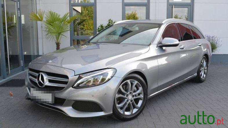 2015' Mercedes-Benz C-220 photo #3