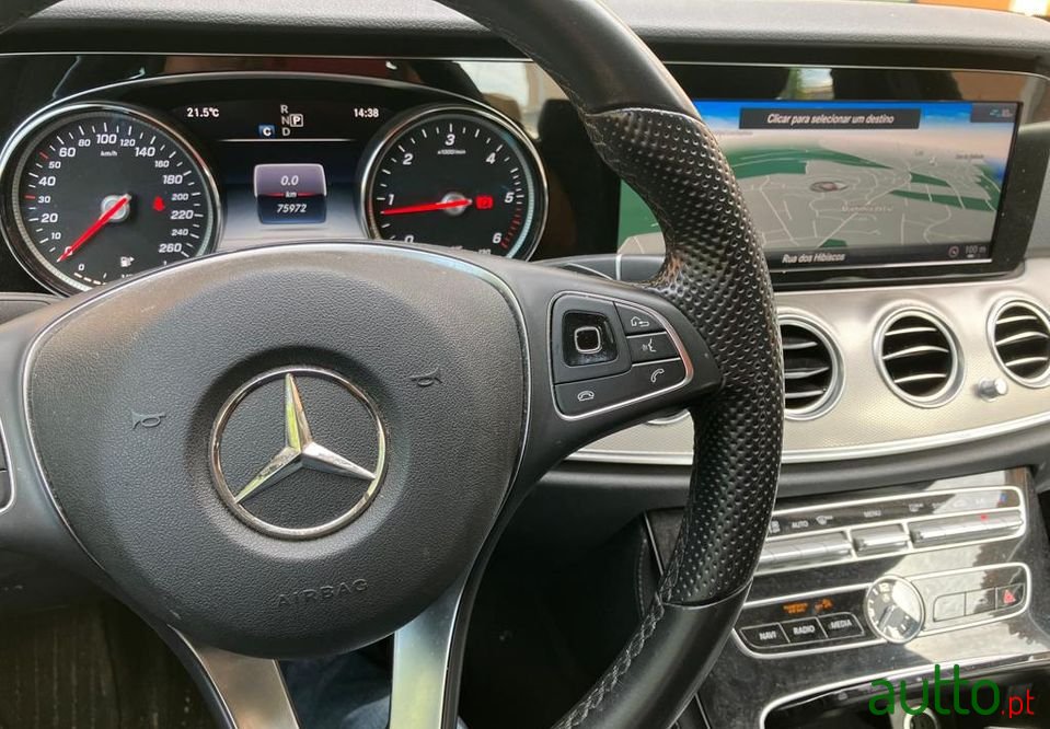 2018' Mercedes-Benz 220 photo #6