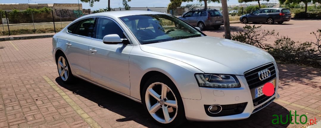 2010' Audi A5 Sportback photo #3