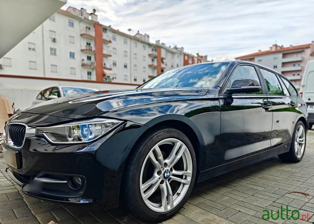 2015' BMW Série 3 photo #5