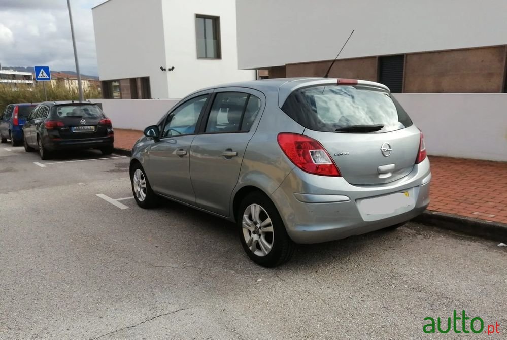 2011' Opel Corsa 1.2 Enjoy photo #1