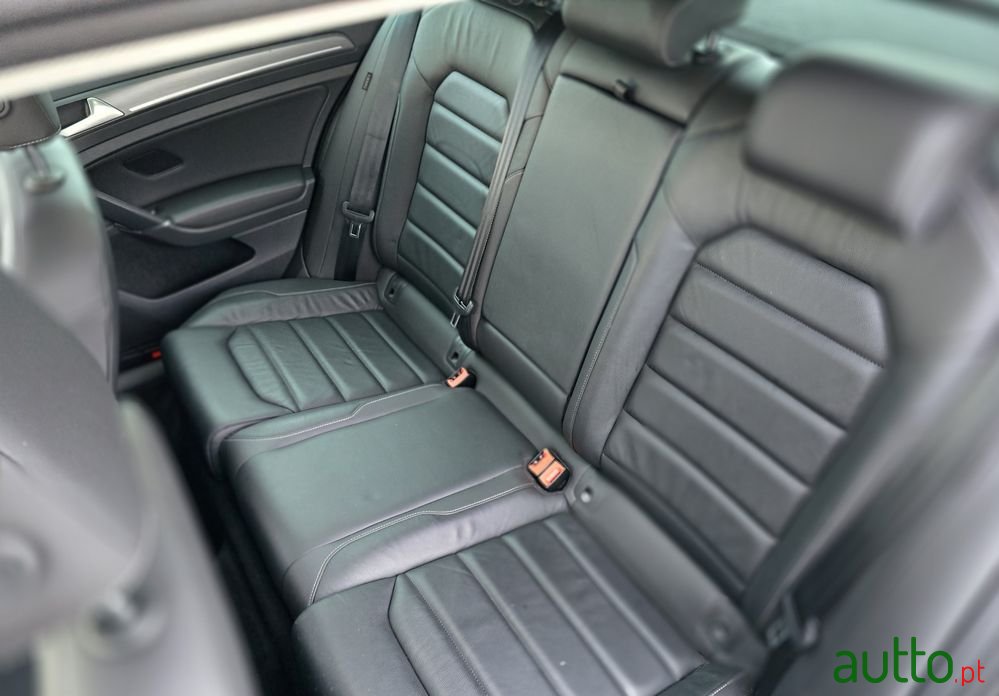 2020' Volkswagen e-Golf Ac/Dc photo #5