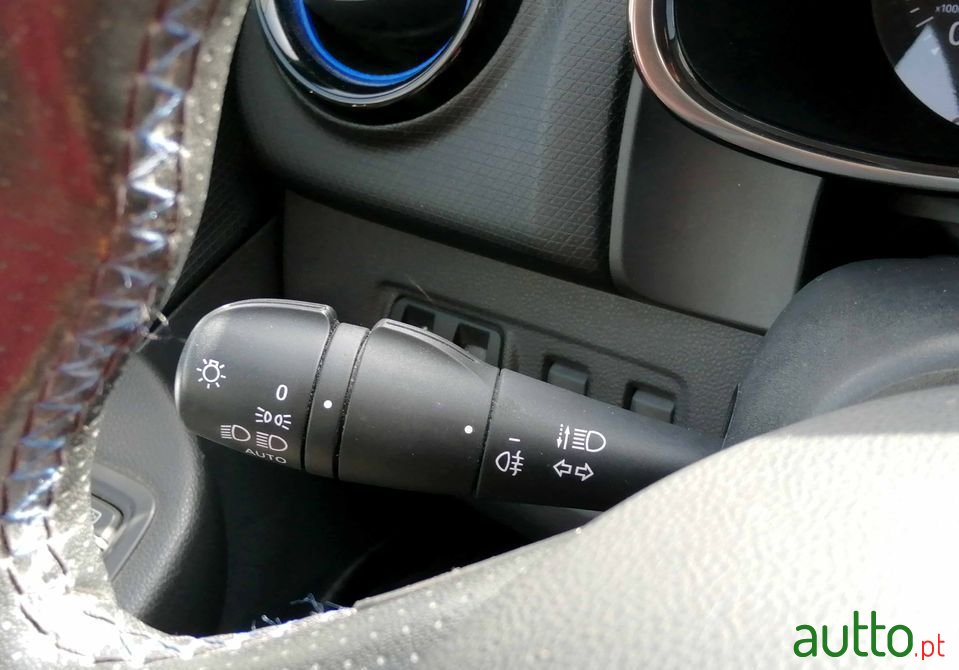 2018' Renault Clio photo #6