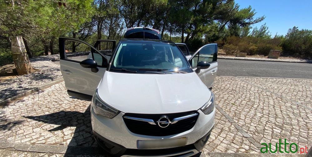 2019' Opel Crossland X photo #3