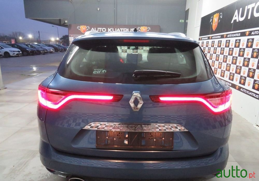 2018' Renault Megane Sport Tourer photo #6