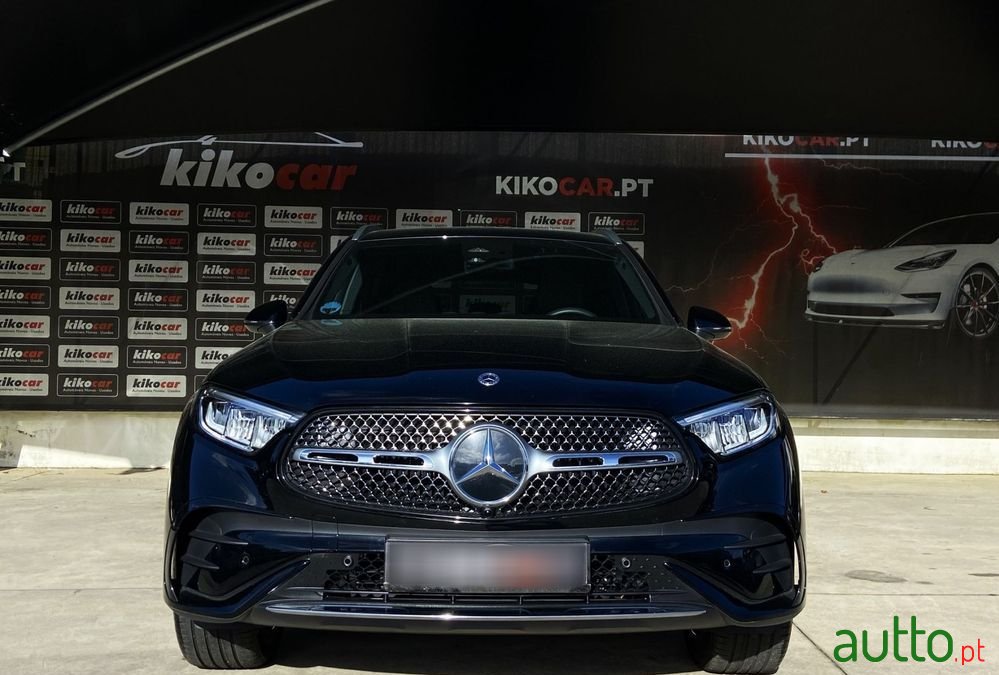 2023' Mercedes-Benz GLC 300 De 4Matic photo #2