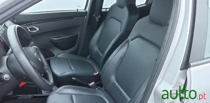 2022' Dacia Spring photo #2