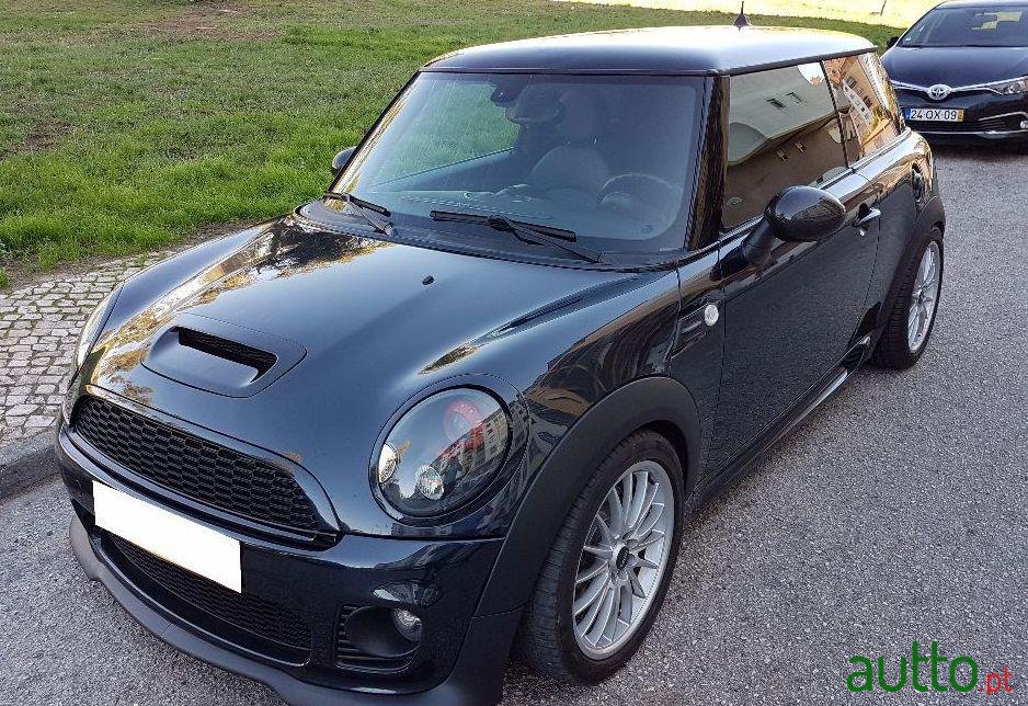 2007' MINI Cooper John Cooper Works photo #1