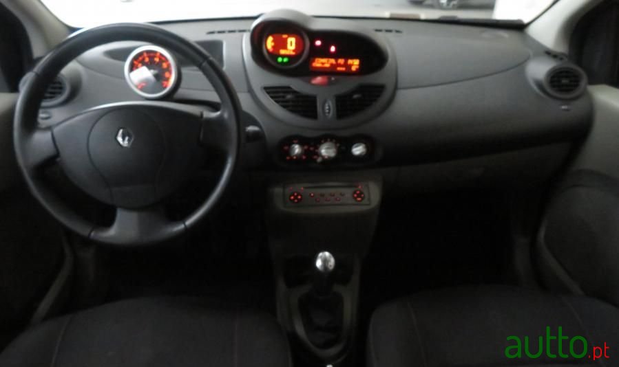 2008' Renault Twingo 1.2 Tce Gt photo #6