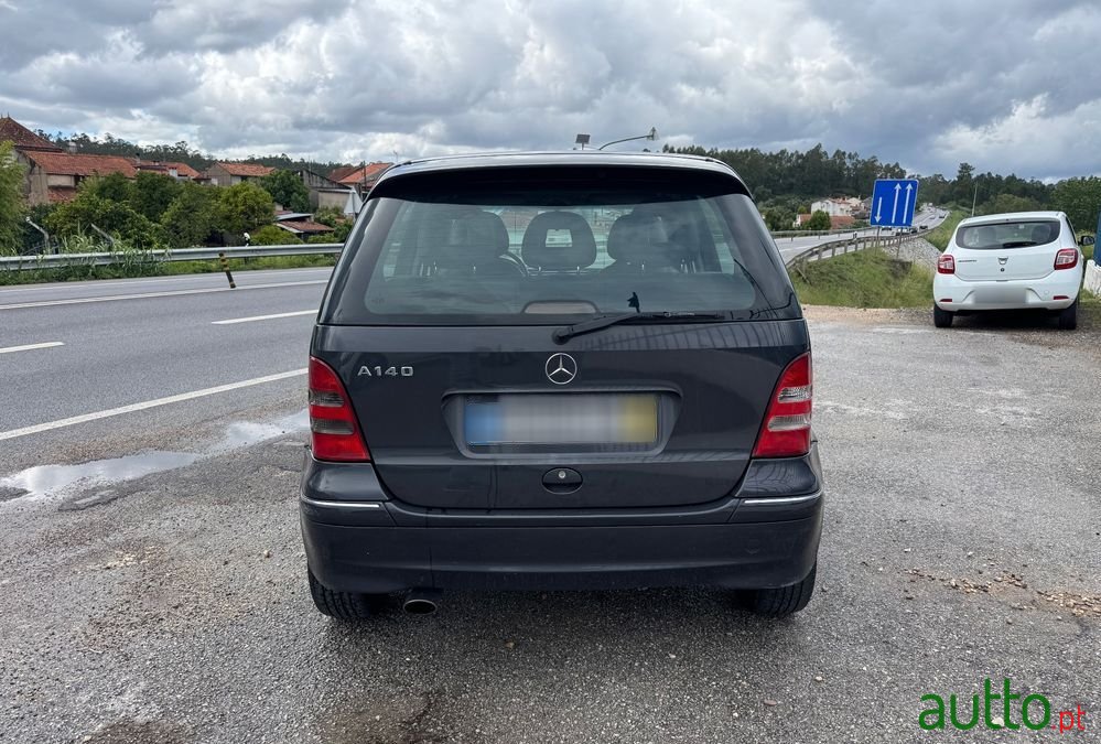 2002' Mercedes-Benz Classe A photo #6