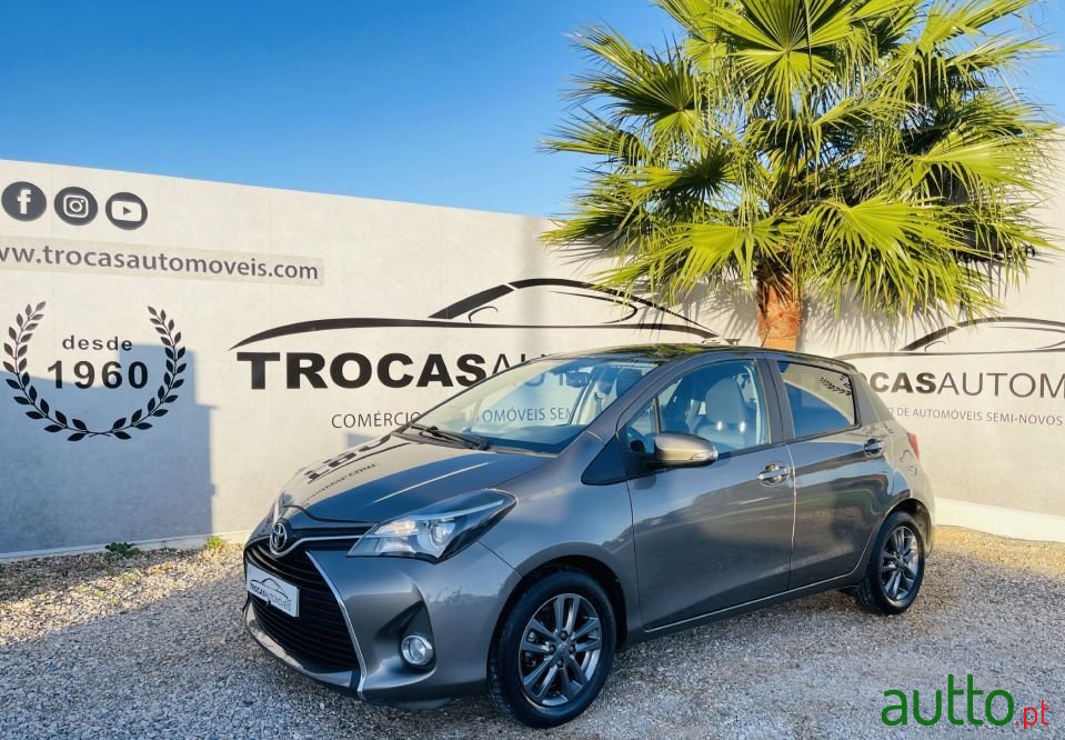 2016' Toyota Yaris photo #1