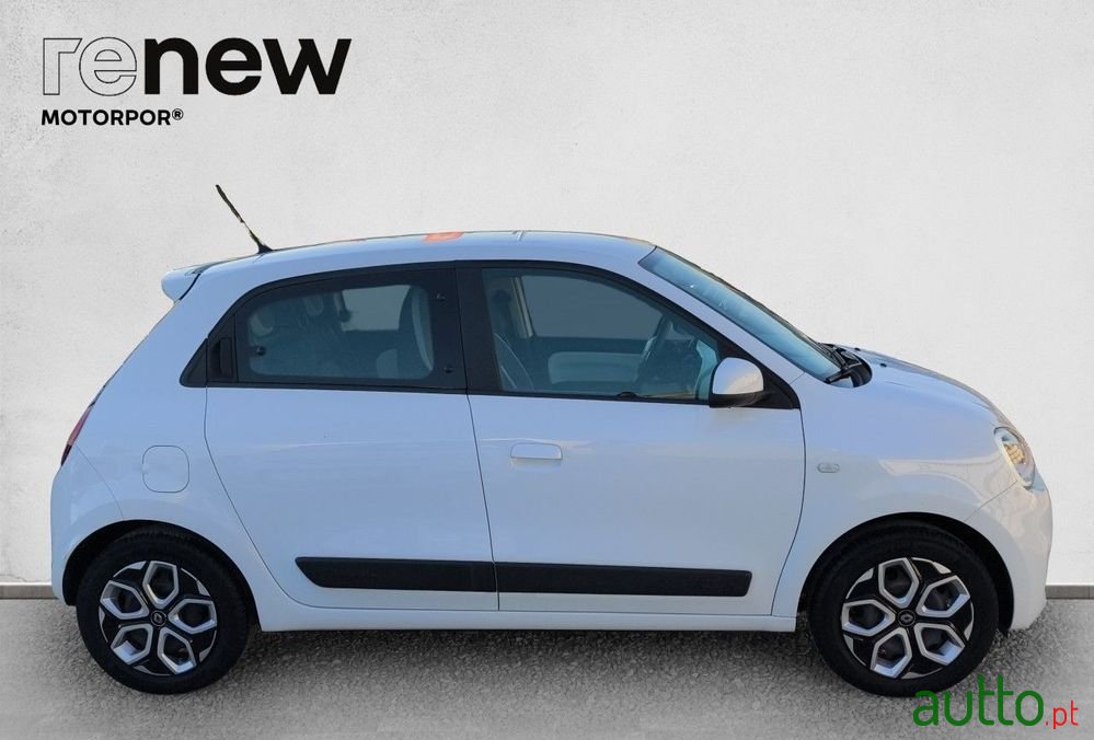 2021' Renault Twingo 1.0 Sce Equilibre photo #4
