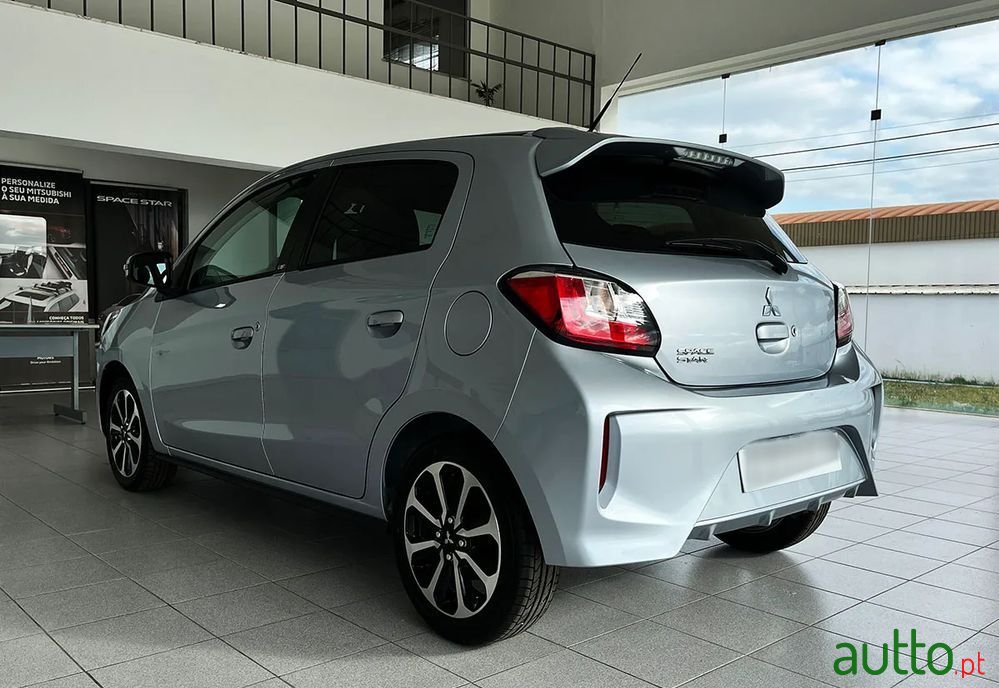 2023' Mitsubishi Space Star photo #4