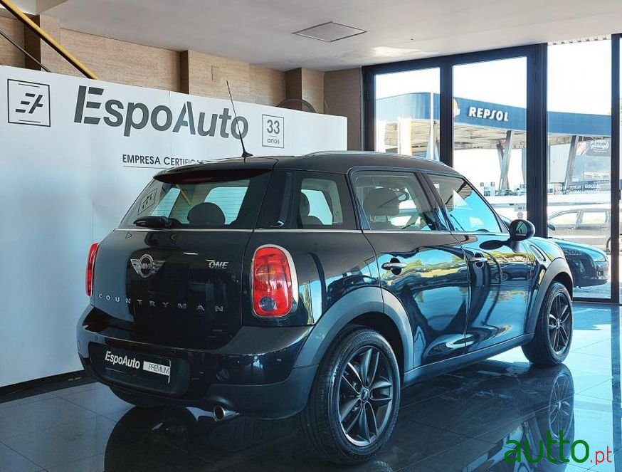 2014' MINI Countryman photo #2