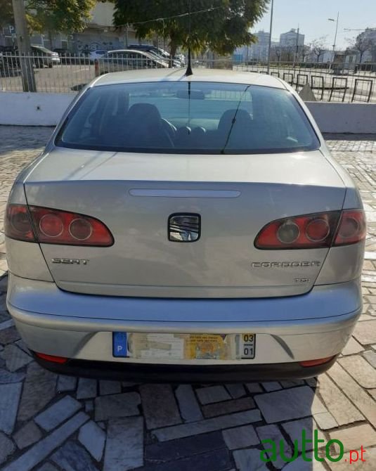 2003' SEAT Cordoba photo #3