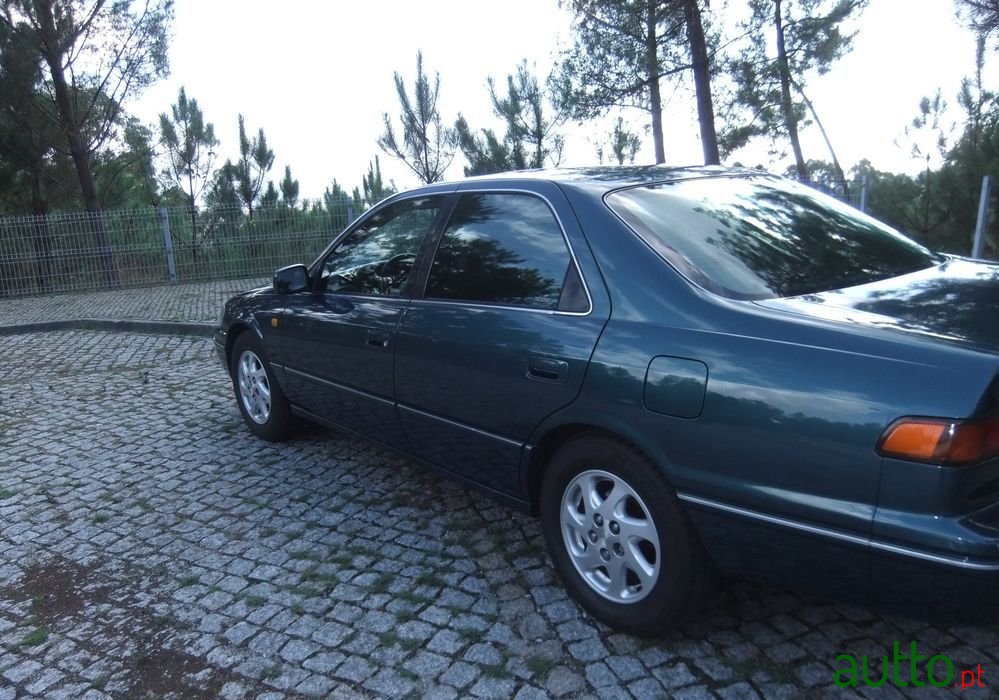 1998' Toyota Camry 2.2 Gl photo #3
