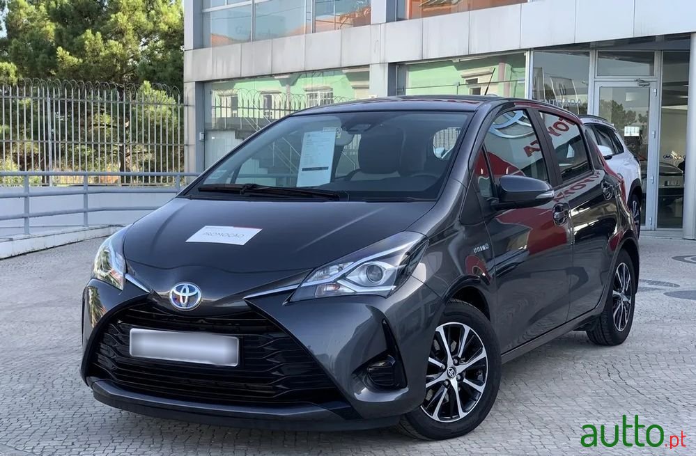2019' Toyota Yaris photo #1