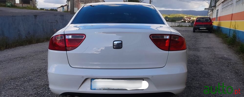 2009' SEAT Exeo St 2.0 Tdi Sport photo #4