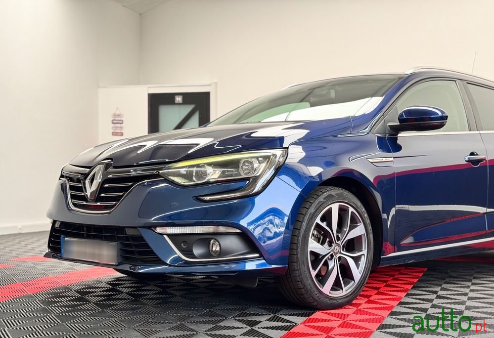 2016' Renault Mégane Sport Tourer photo #4