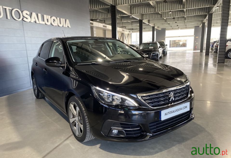 2019' Peugeot 308 photo #6