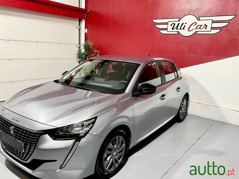 2022' Peugeot 208 photo #3