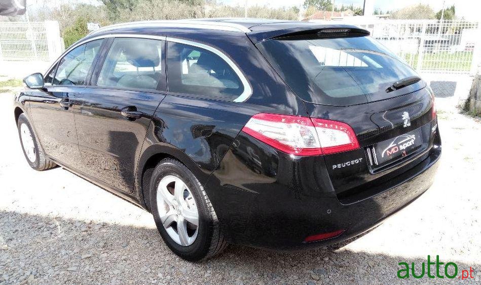 2013' Peugeot 508 Sw photo #2