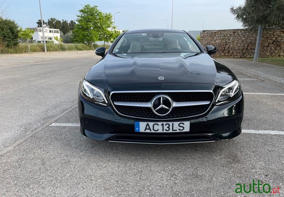 2018' Mercedes-Benz E-220 photo #6