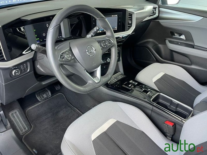 2022' Opel Mokka-e Elegance photo #6