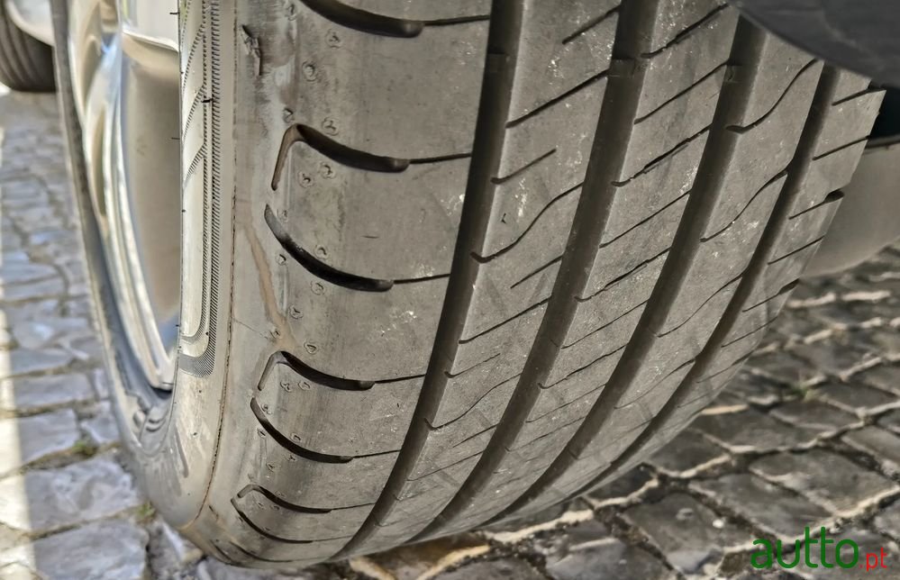 2013' Volkswagen Golf Plus photo #6