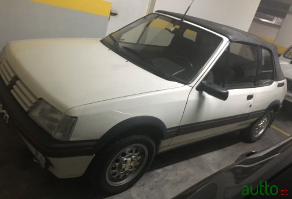 1991' Peugeot 205 photo #6