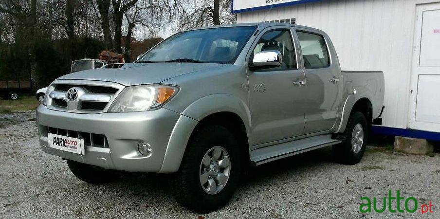 2008' Toyota Hilux Tracker 3.0 D4D photo #1