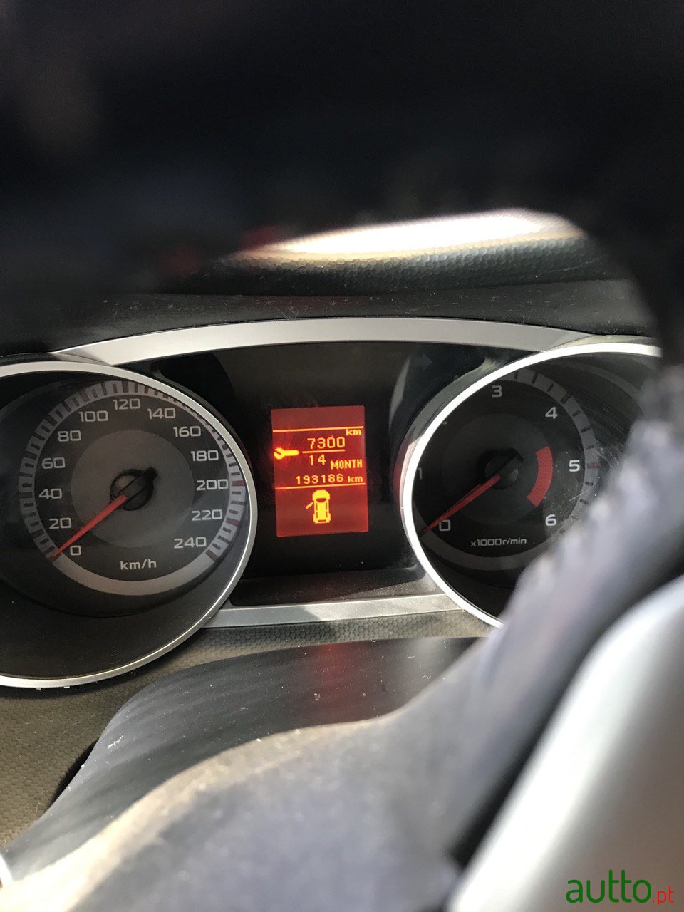 2009' Peugeot 4007 photo #4