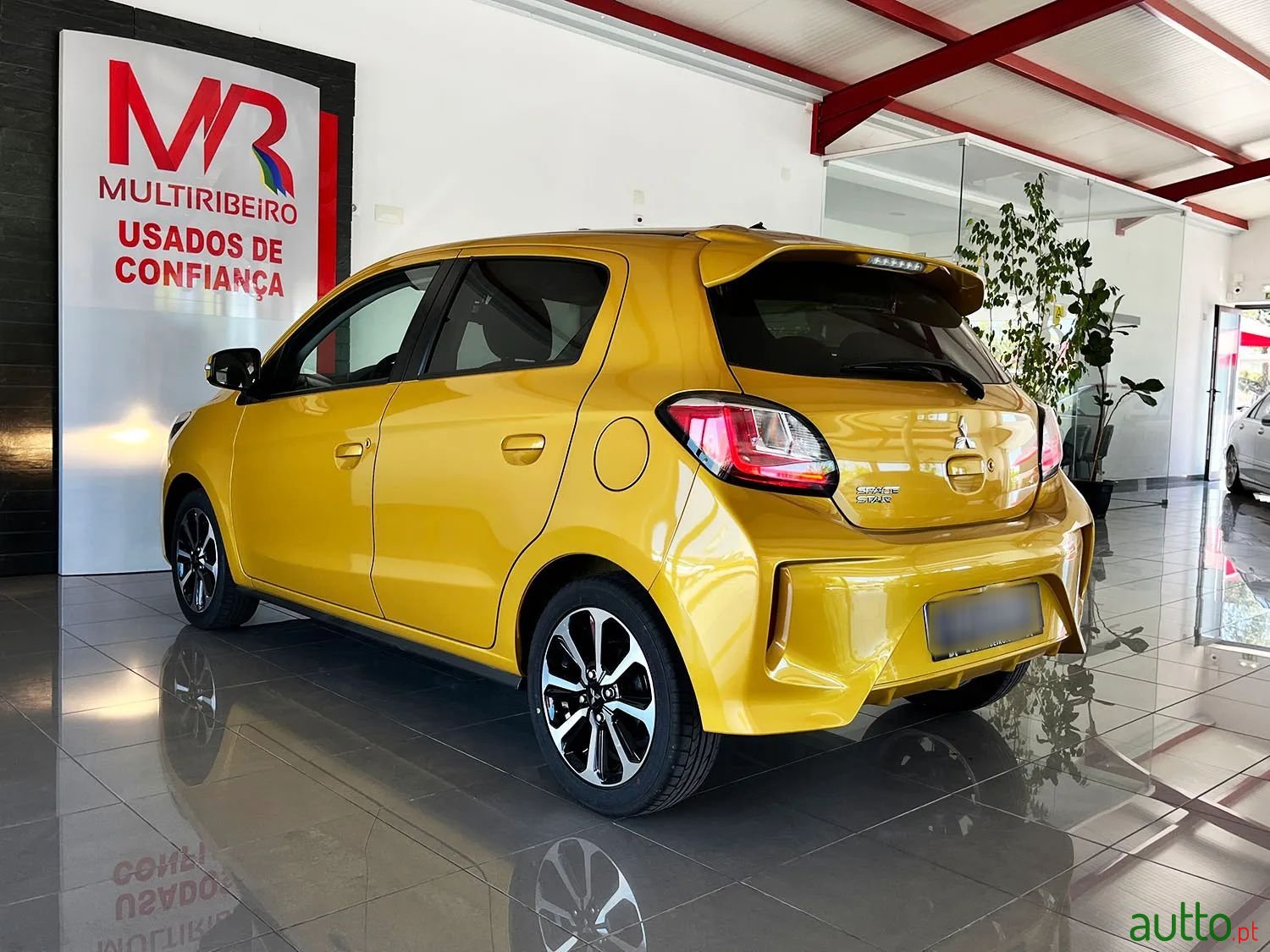 2022' Mitsubishi Space Star photo #4