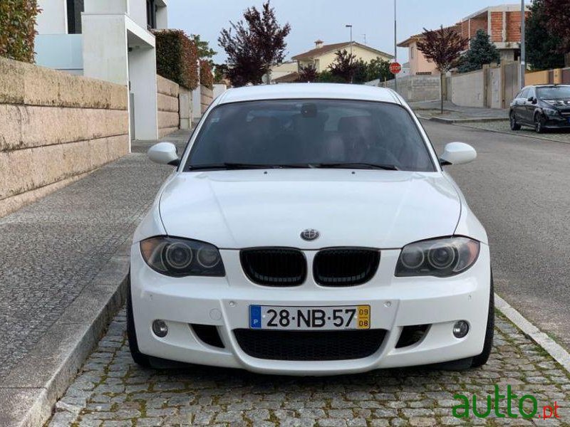 2009' BMW 118 M photo #2