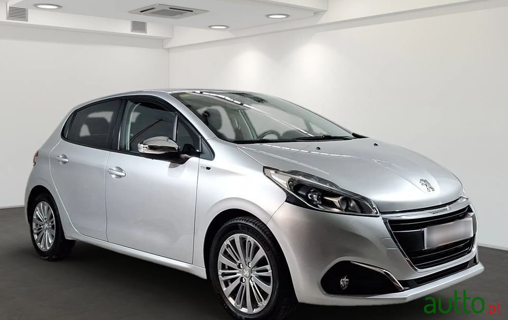 2016' Peugeot 208 photo #2
