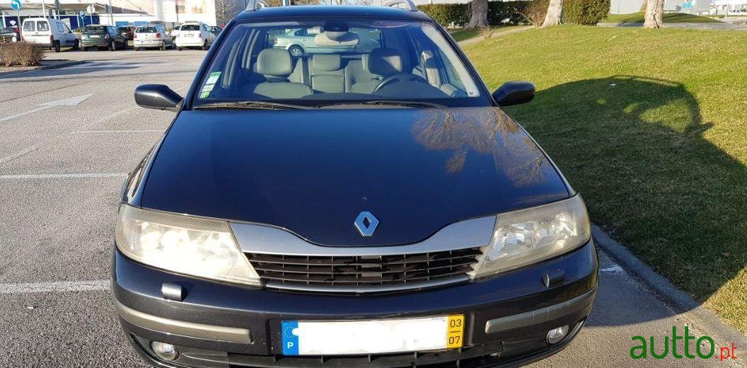 2003' Renault Laguna Break photo #4
