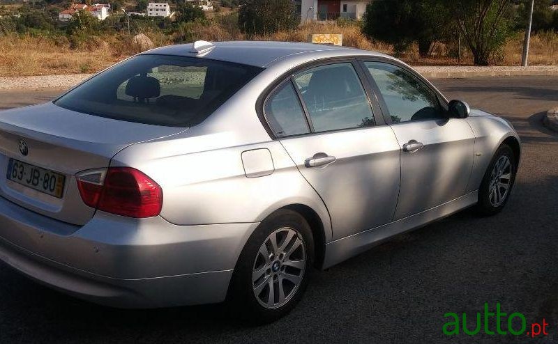 2007' BMW 318 2.0    143 Cv photo #3